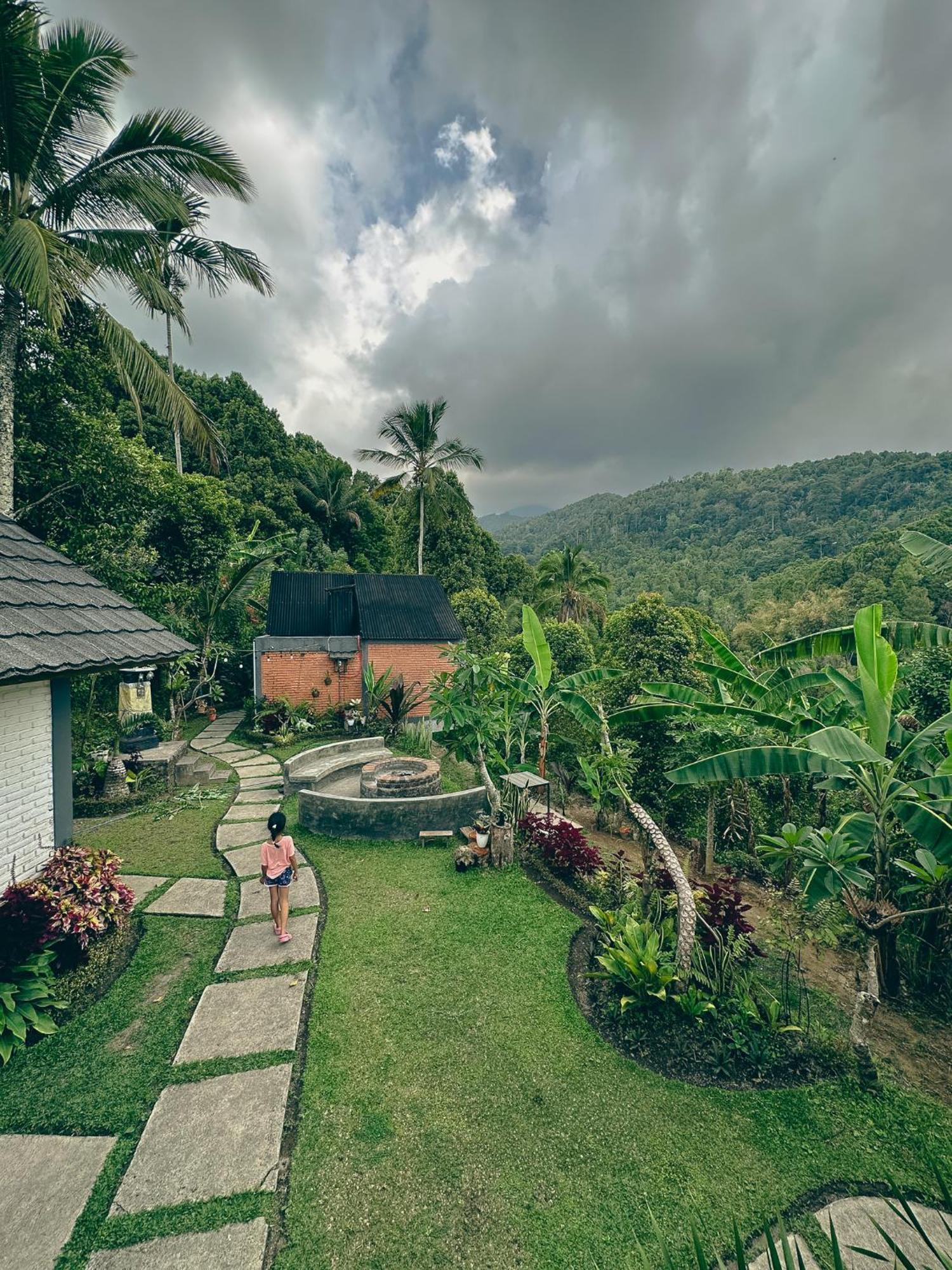 Hotel Moondock Luxury Camp Munduk Exterior foto